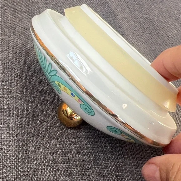 Lenox Decorative Coffee Canister The Carousel Collection Design 1995 vintage - Picture 12 of 12